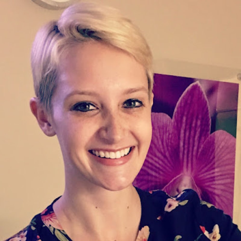 Meet your Posher, Jennifer